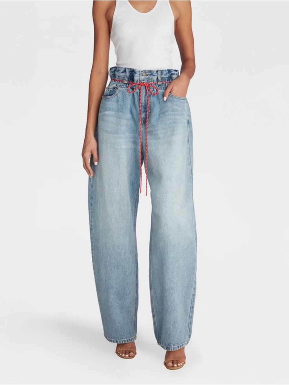 KBB by KAHLANA Women's Barrel Leg 'The Paper Bag Jean' - Light Wash